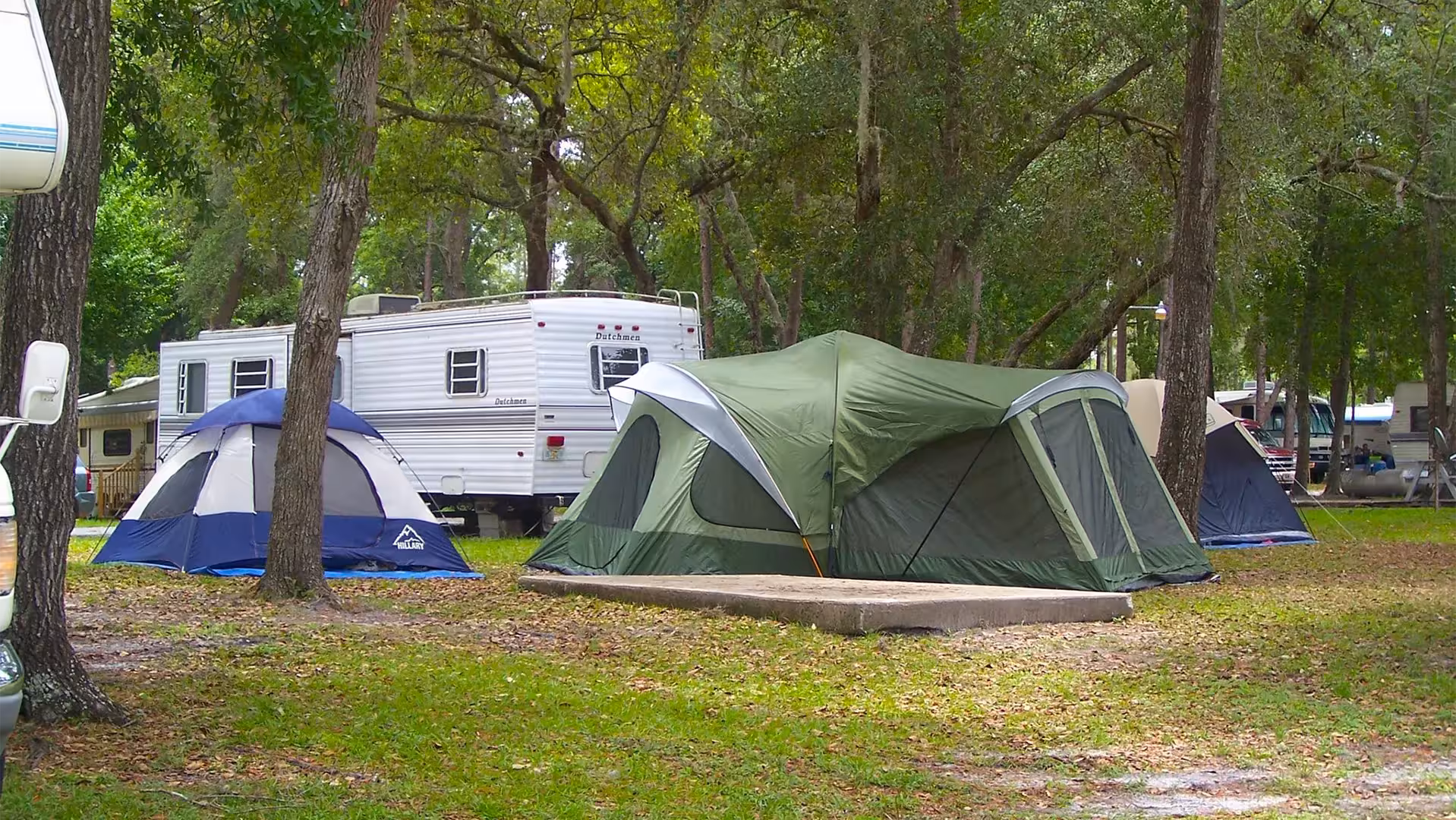Silver Springs FL RV resort with nature trails, RV site rates Silver Springs FL, family campground Silver Springs FL, full ho